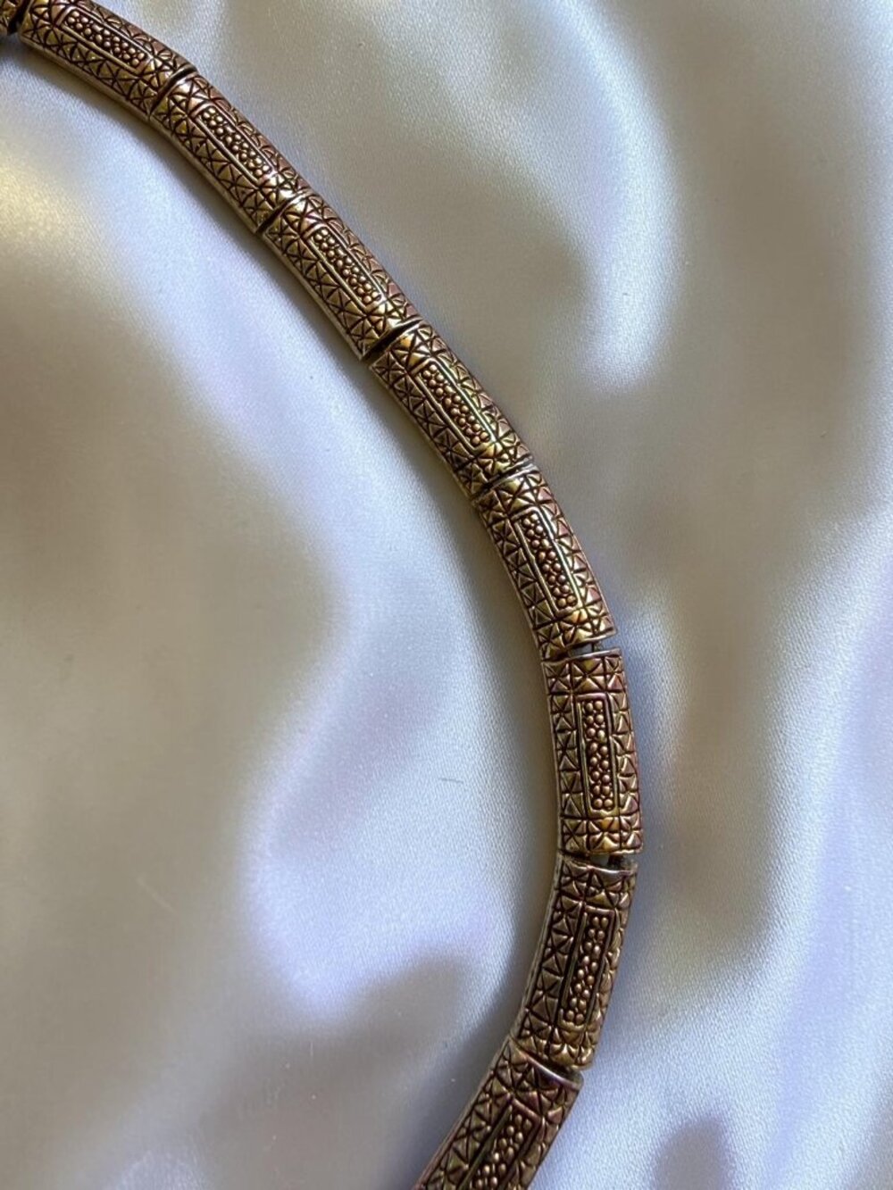 Vintage Gold-Tone Ornate Necklace With Amber Crystal Pendant & Intricate Details - Picture 10 of 11